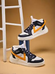 High-Top Sneakers High-Top Sneakers