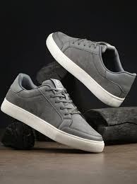 Casual Sneakers